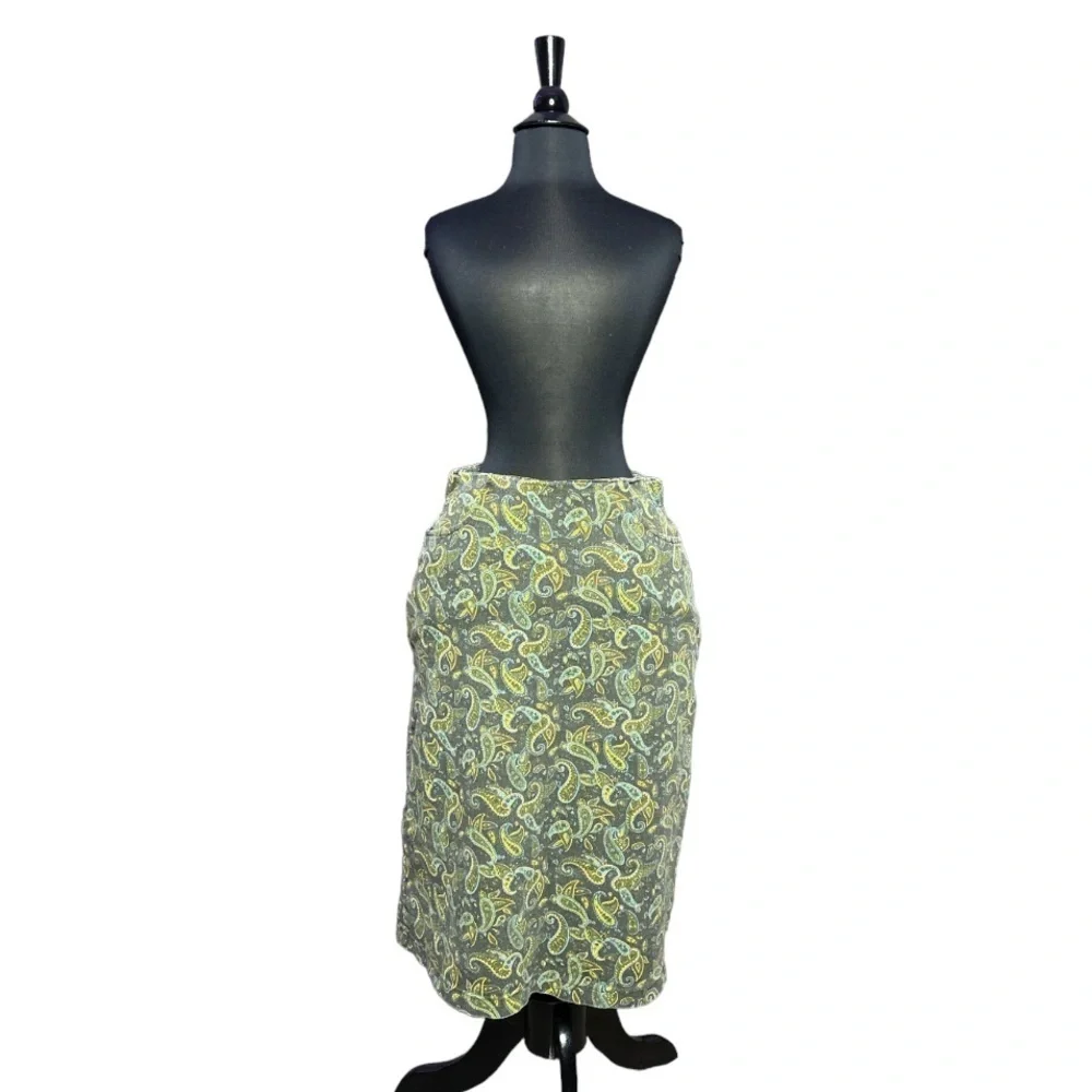 Vintage Denim Paisley Pattern Skirt - Picture 9 of 12